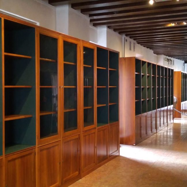 bookshop Carraresi