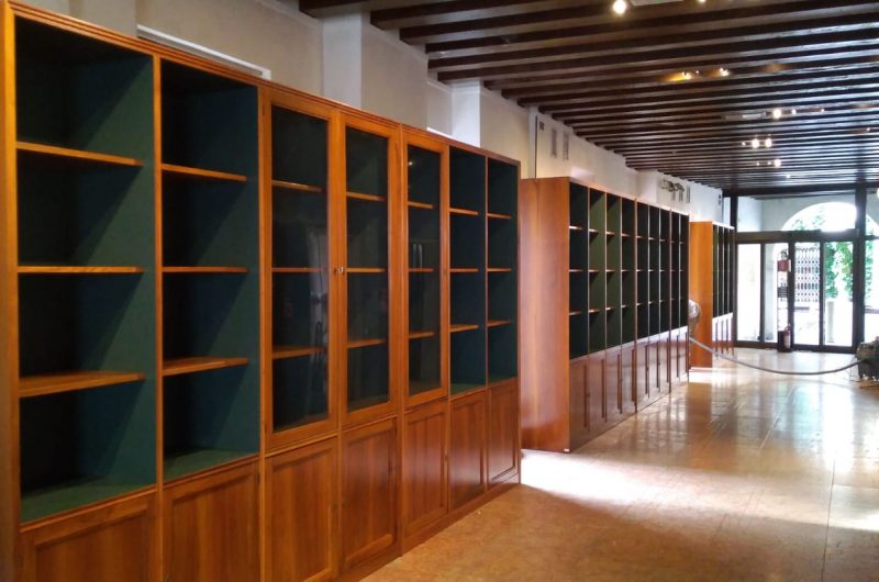 bookshop Carraresi